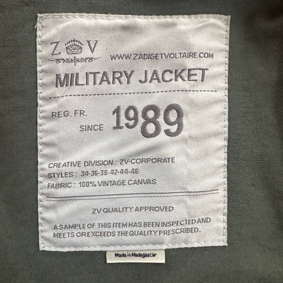 ZADIG & VOLTAIRE “Kavy”
Embellished Skull Military Jacket Extra Small New! - Picture 14 of 15